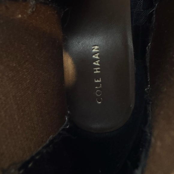 Cole Haan 7 Brown Suede Booties Ankle Pull on Boots - Picture 7 of 8